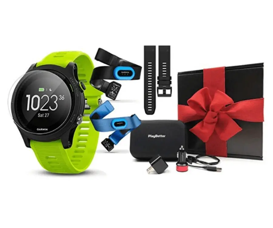#1 best gifts for triathletes: Garmin Forerunner 935 Gift Box