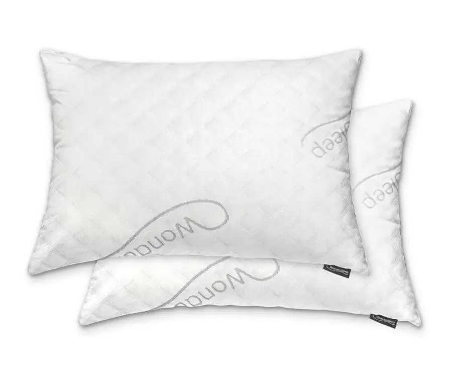 #10 best gifts for doctors: luxury sleeping pillow
