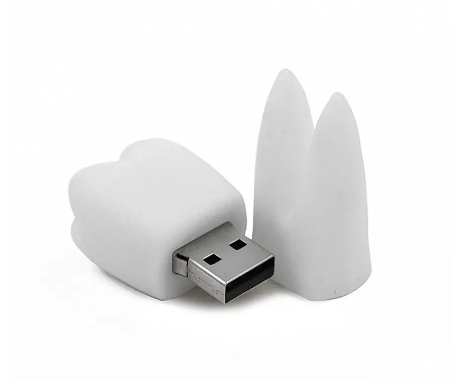 Tooth Flash Drive Unsmushed