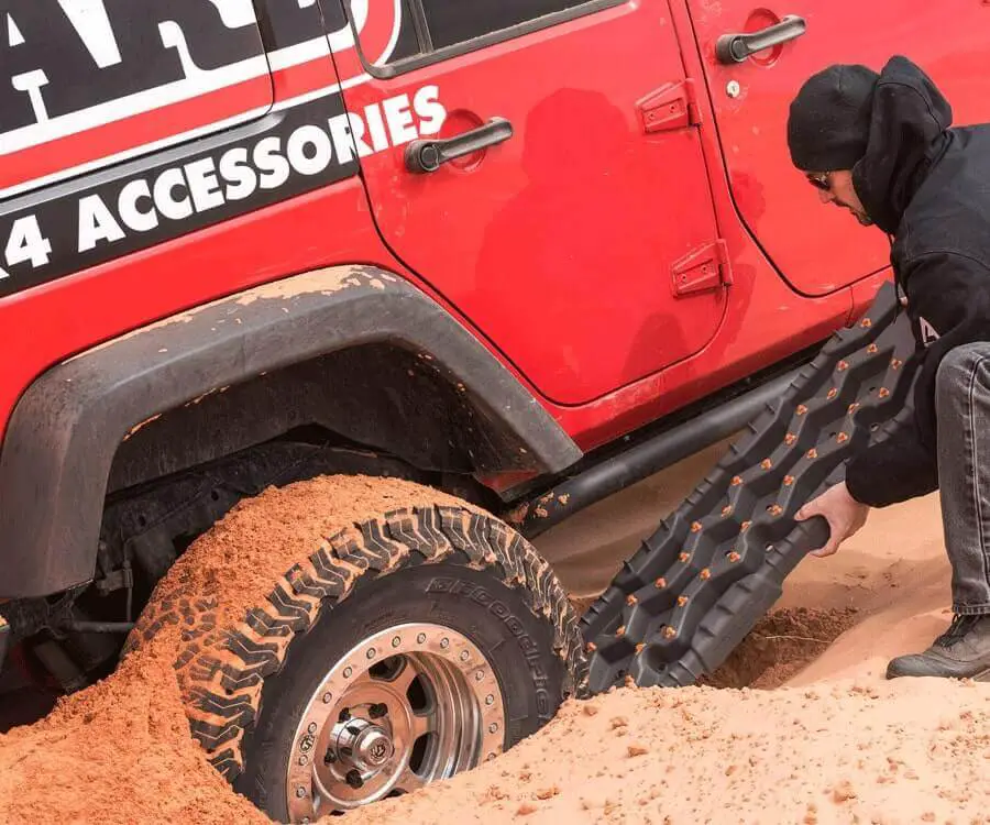 #36 best gifts for jeep lovers: tire recovery tracks