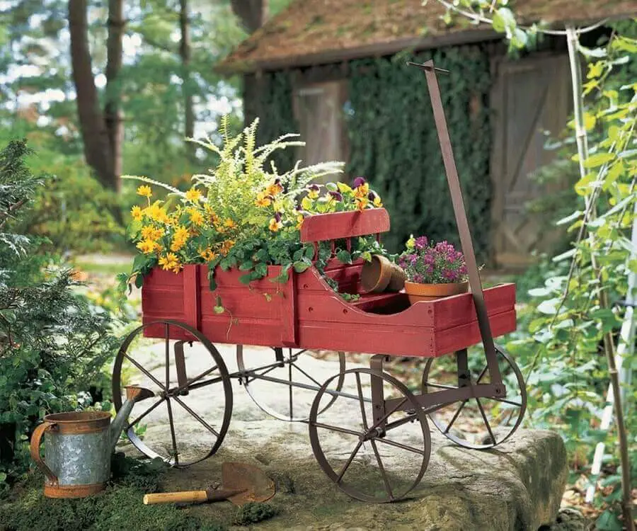 Vintage Wagon Garden Decor