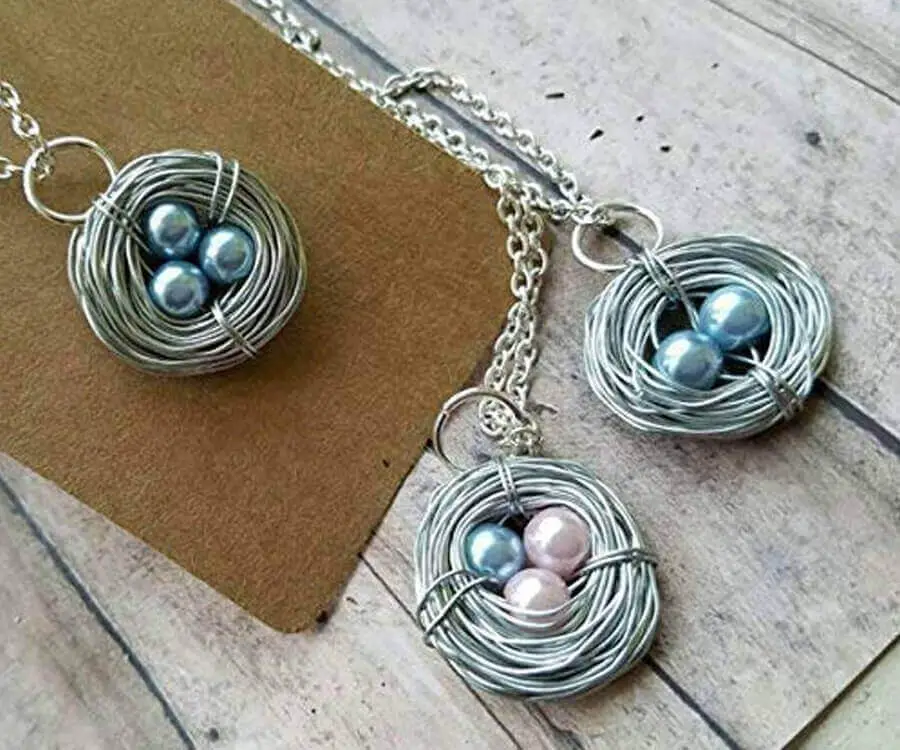 #11 Great Sentimental Gifts for Her: Nest Egg Necklace
