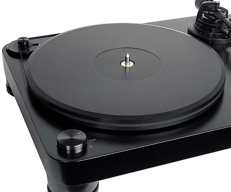 #36 luxury gifts for men who have everything: Design Record Player