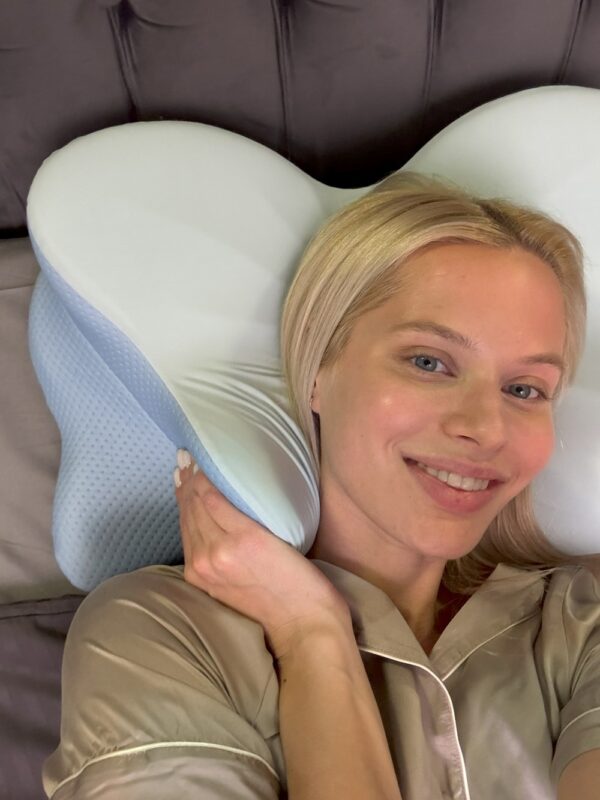 This Unique Pillow Is a Game Changer for Sleep Apnea